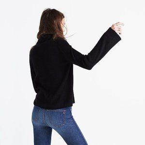 Madewell Bell Sleeved Ribbed Turtle Neck in Black